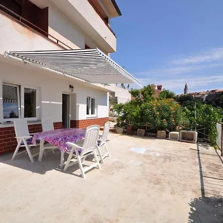 Apartment In Vrbnik/insel Krk 36796